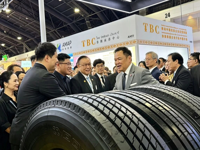 泰国总理亲临双钱展位 为企业点赞(图2)
