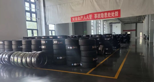 山东驰骋凯旋科技轮胎订单火爆(图2) 山东驰骋凯旋科技轮胎订单火爆(图2)