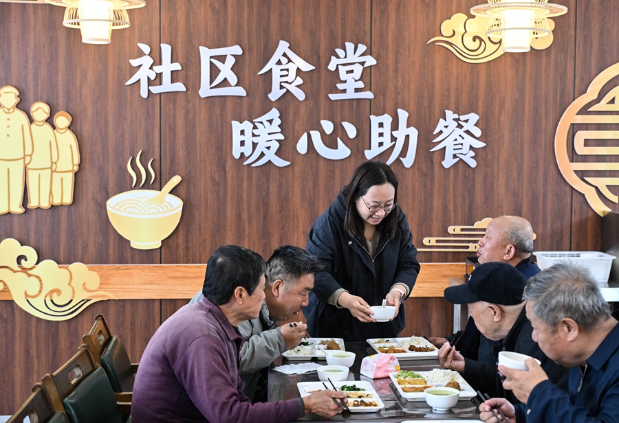 创造经得起实践、人民、历史检验的实绩 ——习近平总书记引领全党深入开展树立和践行正确政绩观学习教育(图6)